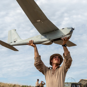 Wacht even auteur zwemmen Puma™ 3 AE Group 1 Small UAS | Military Battlefield Drone | AeroVironment,  Inc.