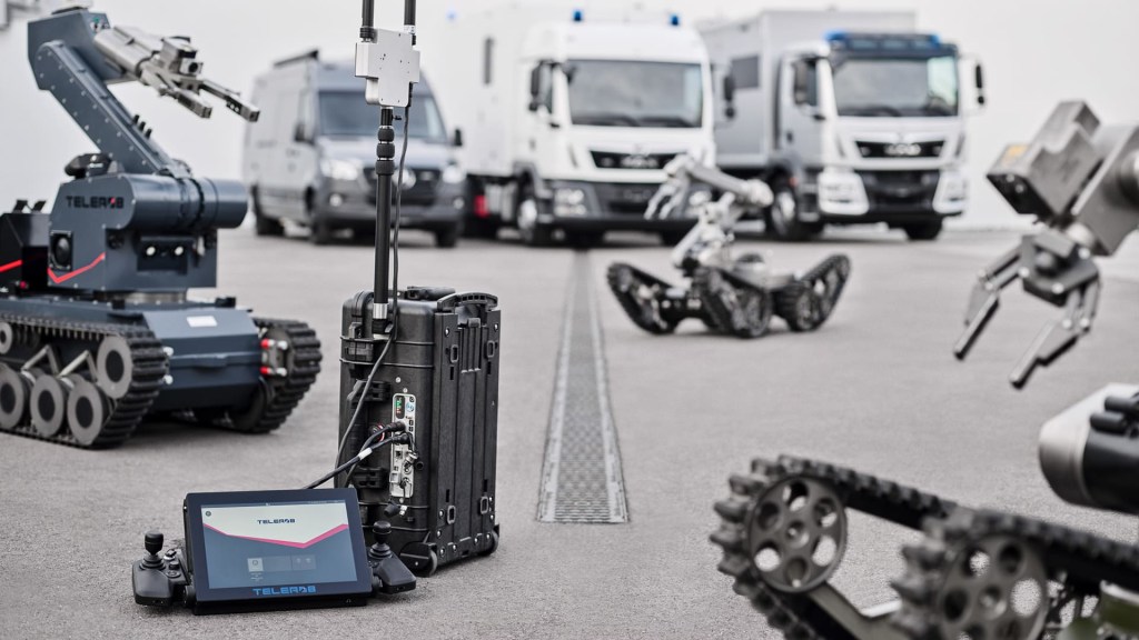 Robo Command Control Station (UGV)