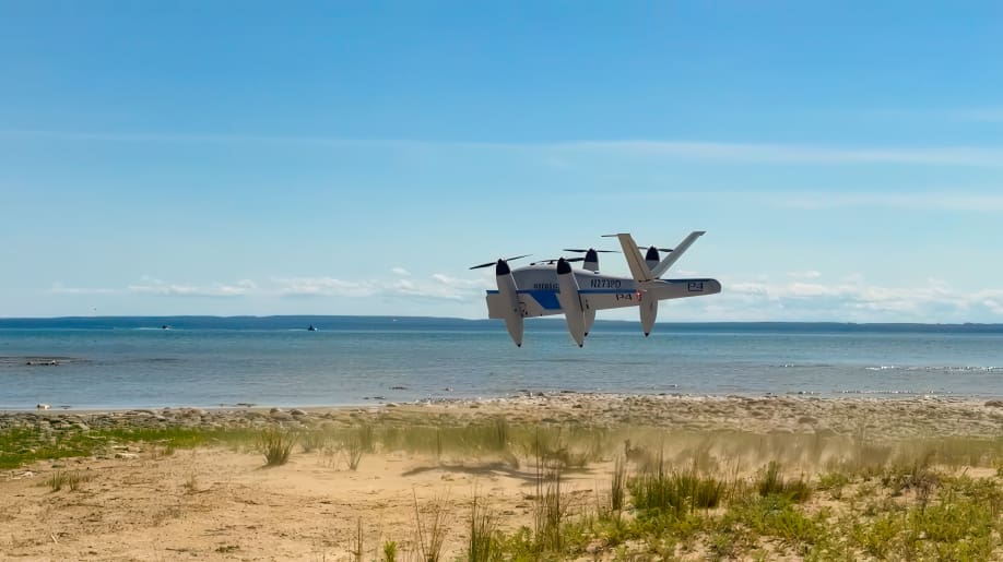 PteroDynamics and AV Demonstrate Integrated EW Capabilities on Transwing® VTOL UAS at U.S. Navy Silent Swarm 25 Exercise
